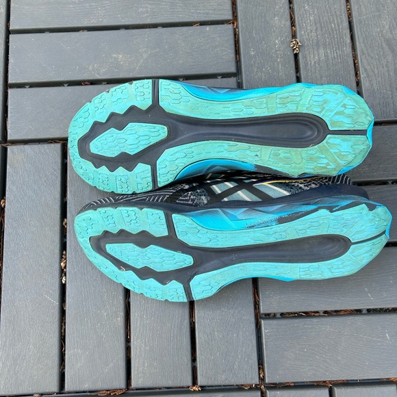 Asics Novablast Men Running Shoes French Blue - Picture 7 of 7